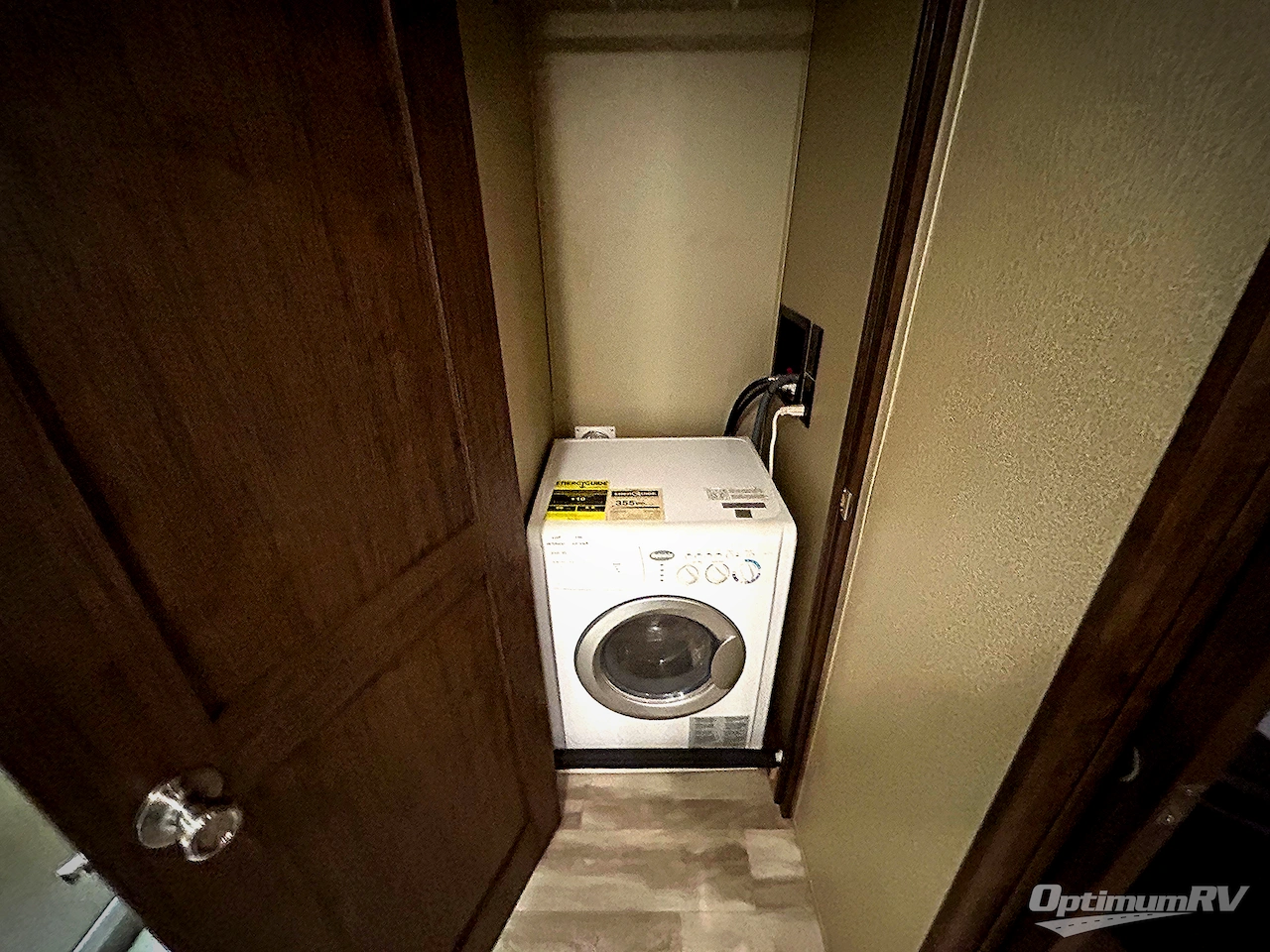 2019 Grand Design Solitude 380FL Photo 20