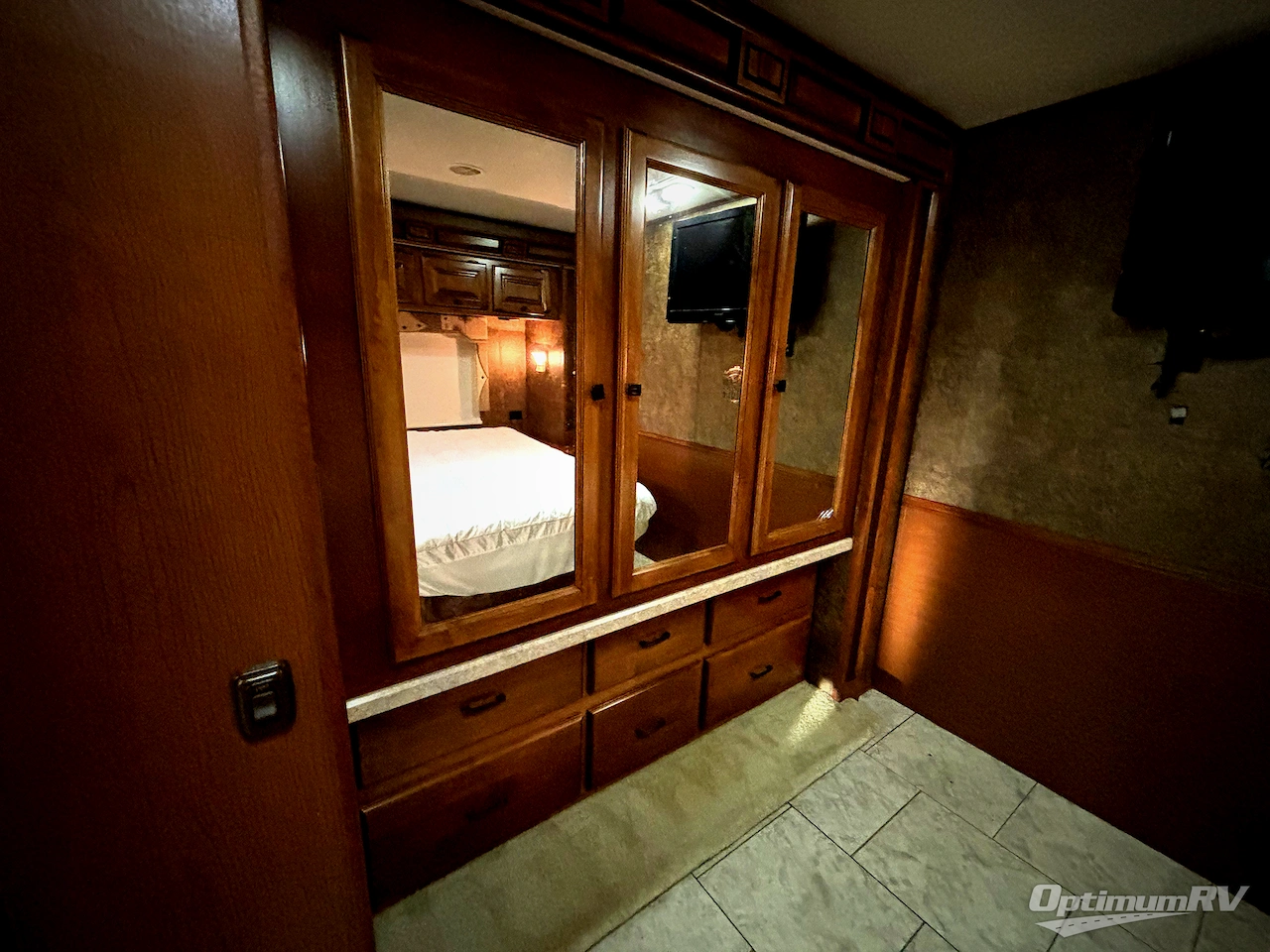 2012 Tiffin Allegro 35 QBA Photo 25