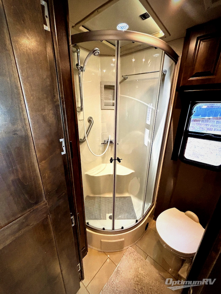 2019 Tiffin Allegro RED 33AA Photo 18