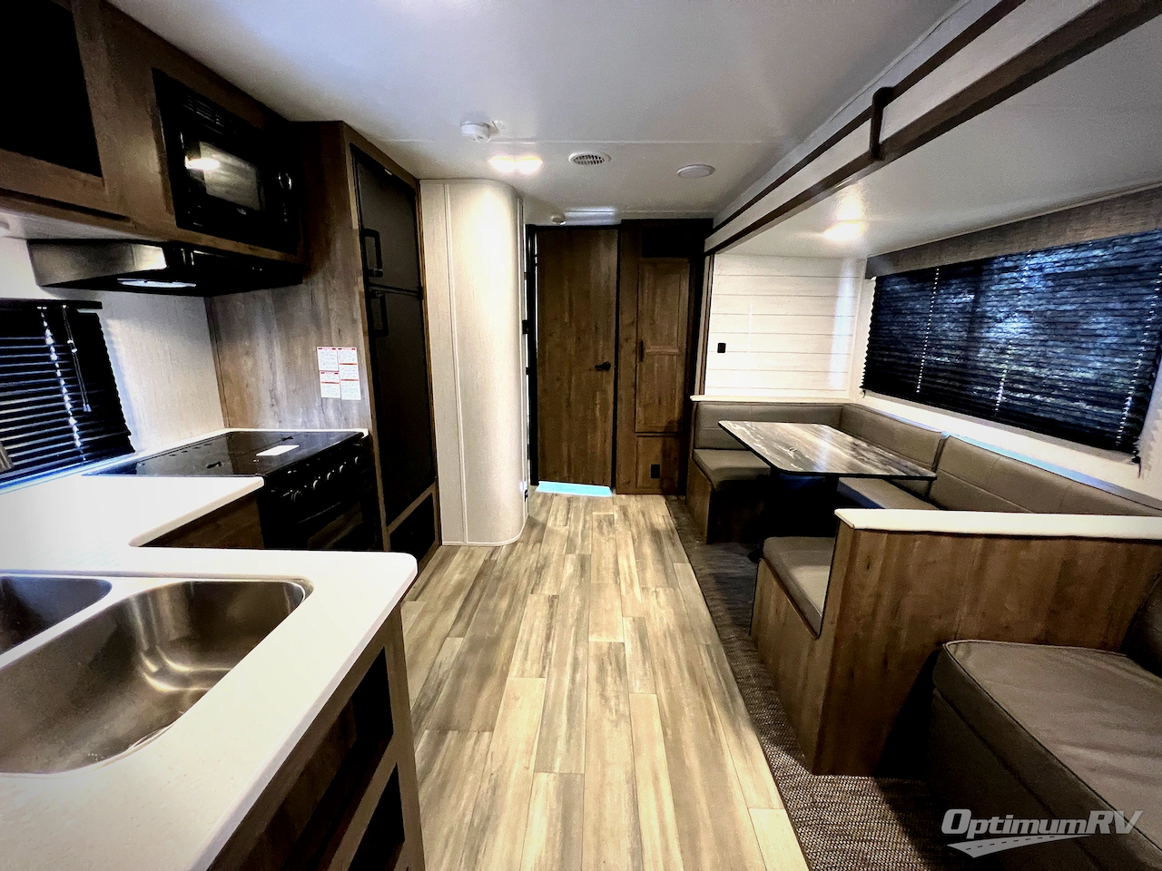 2024 Heartland Pioneer DS320 Photo 25