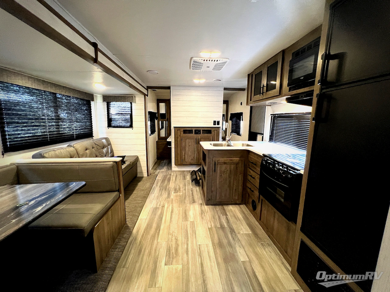2024 Heartland Pioneer DS320 Photo 26