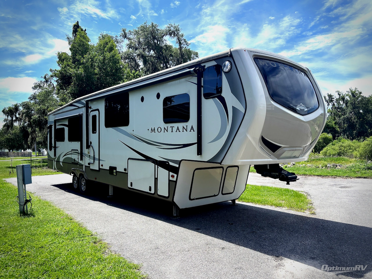 2018 Keystone Montana 3810MS Photo 1