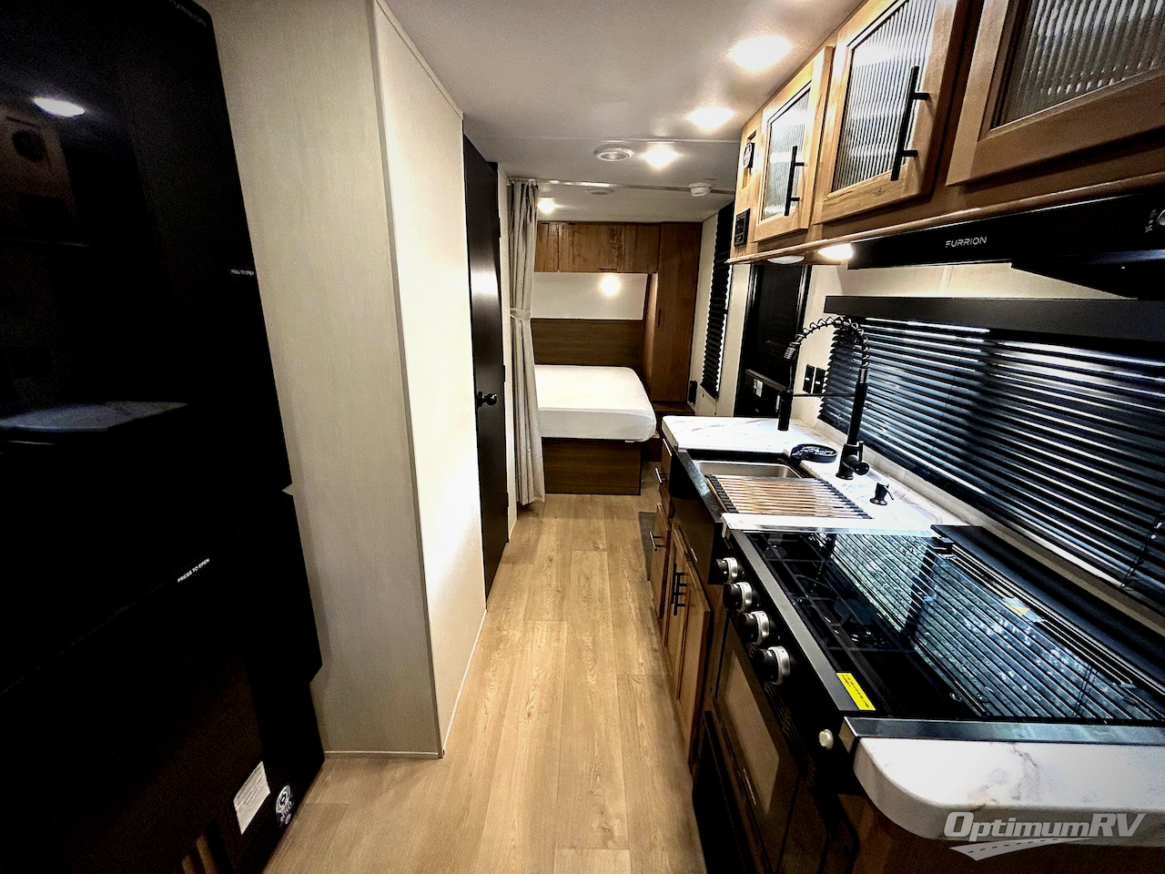 2025 Forest River Cherokee Grey Wolf 20RDSE Photo 5