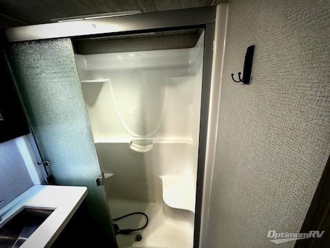 2021 Keystone Montana 3761FL RV Photo 4