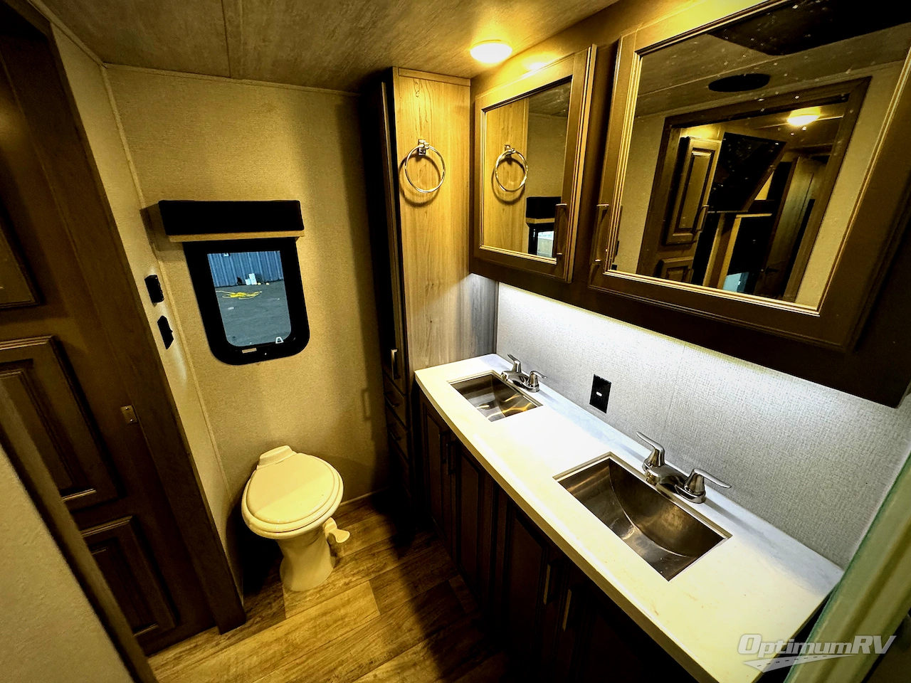2021 Keystone Montana 3761FL Photo 23