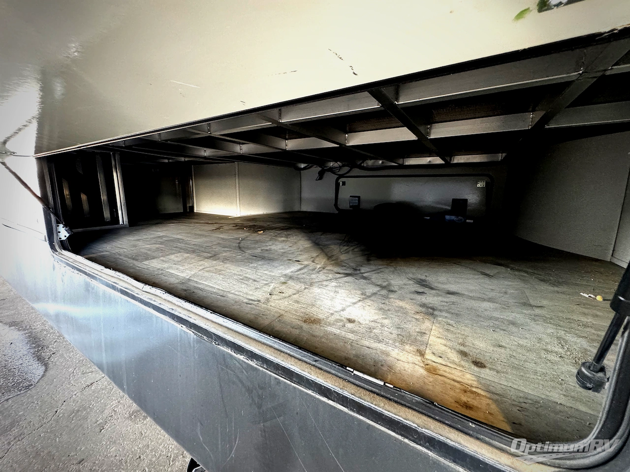 2021 Keystone Montana 3761FL Photo 2