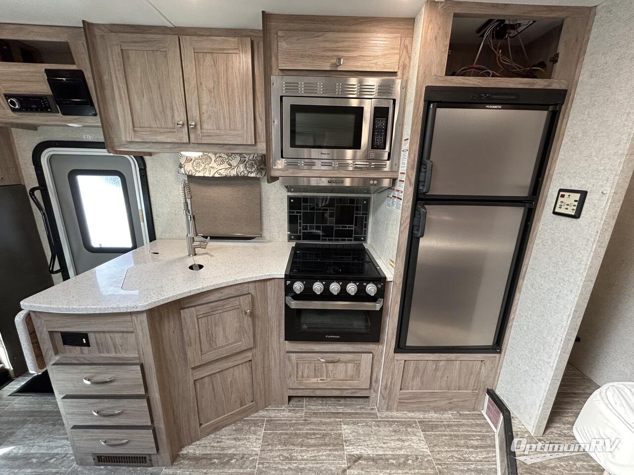 2019 Forest River Forester 2421MS Ford Photo 10