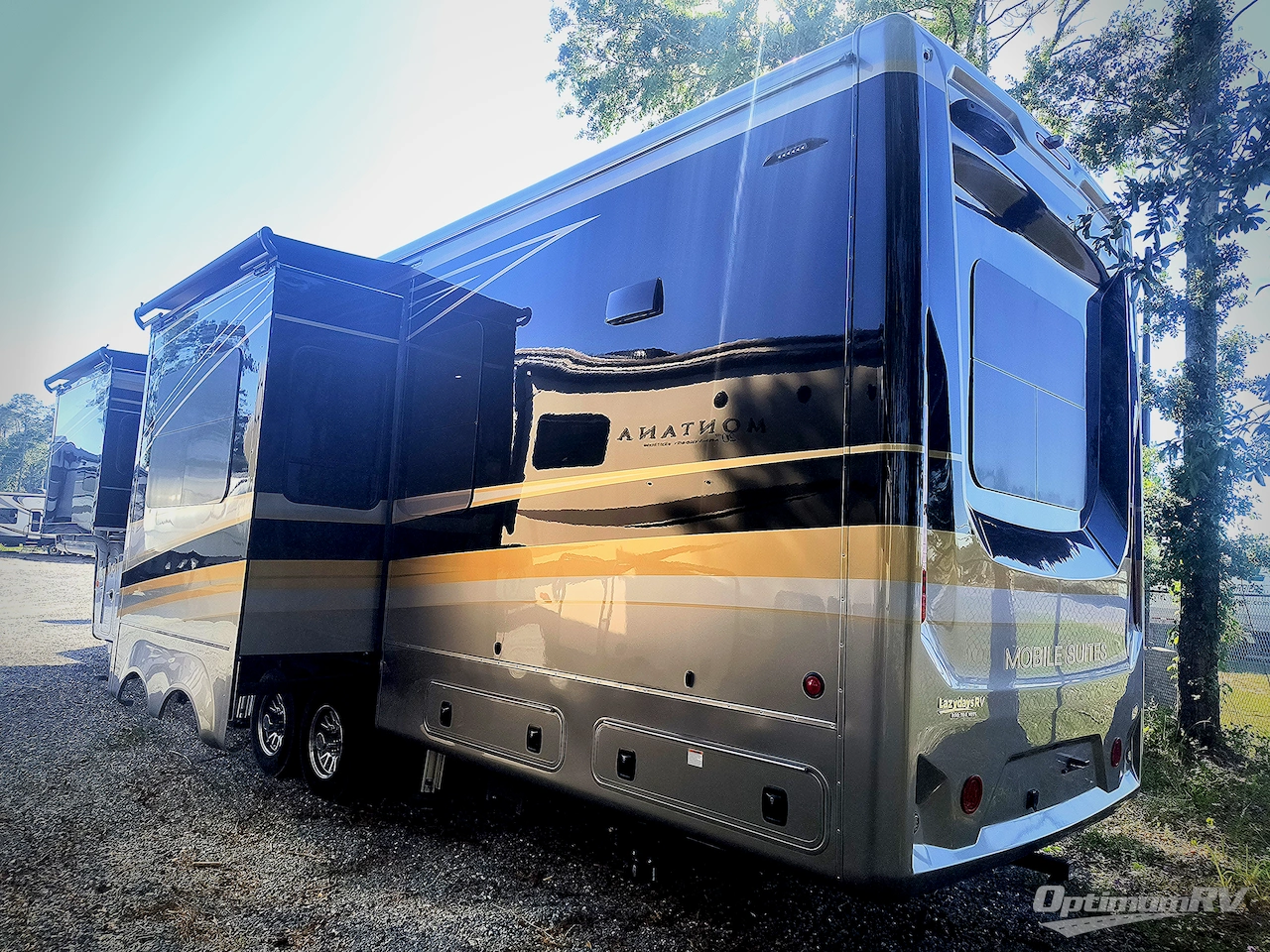 2024 DRV Luxury Suites Mobile Suites MS 41RKDB Photo 4