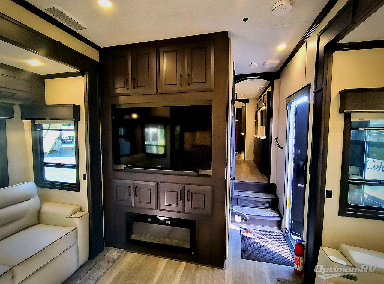 2024 DRV Luxury Suites Mobile Suites MS 41RKDB Photo 9
