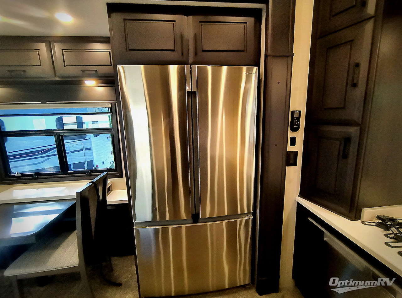 2024 DRV Luxury Suites Mobile Suites MS 41RKDB Photo 14