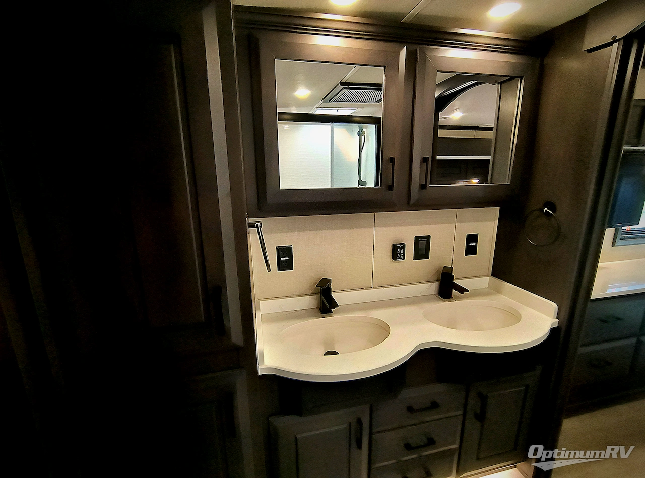 2024 DRV Luxury Suites Mobile Suites MS 41RKDB Photo 21