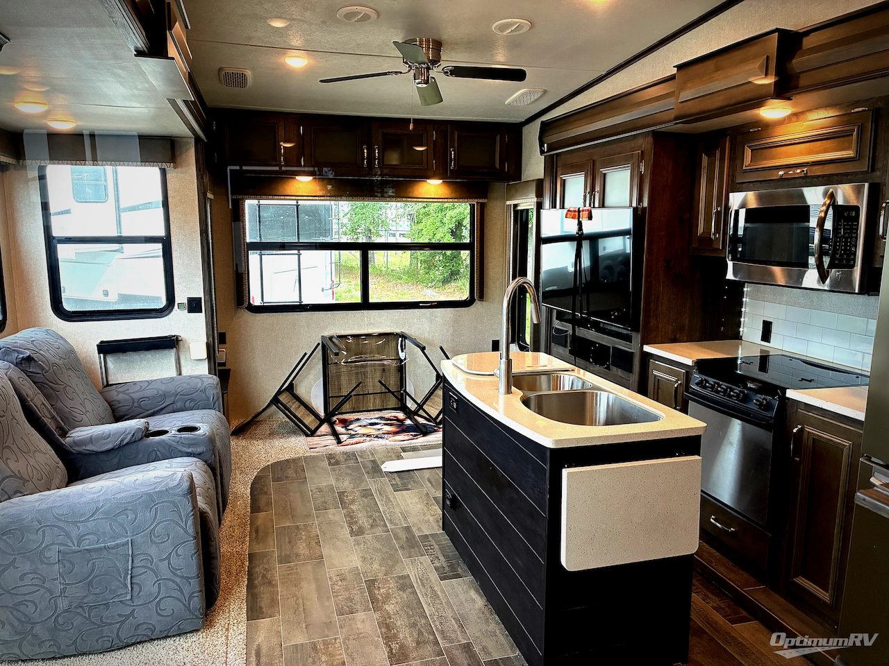 2018 Keystone Montana High Country 385BR Photo 5