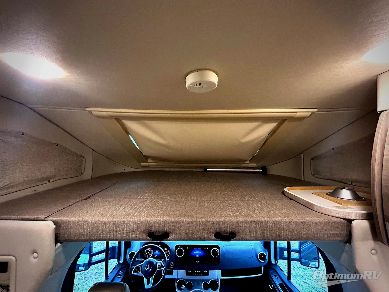 2022 Thor Tiburon Sprinter 24RW Photo 11