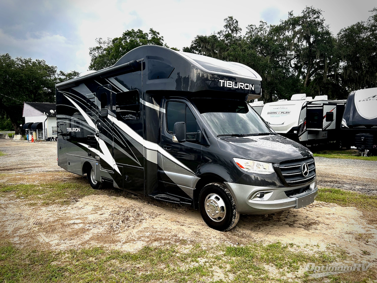 2022 Thor Tiburon Sprinter 24RW Photo 1
