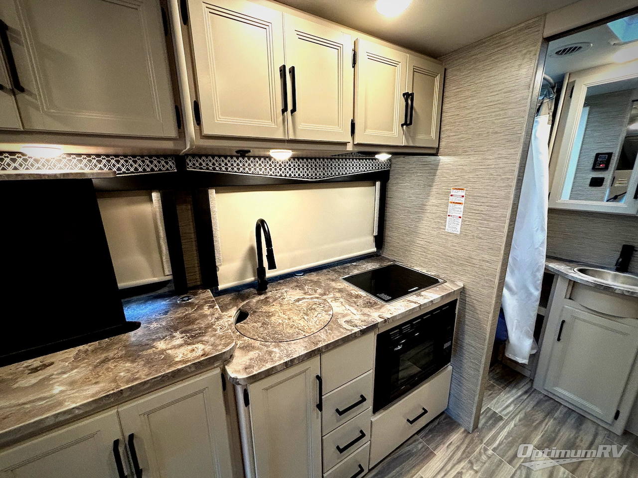 2023 Thor Gemini AWD 23TE Photo 15