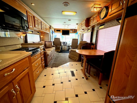 2003 Newmar Dutch Star 3893 RV Photo 2