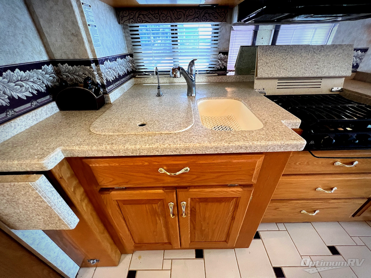 2003 Newmar Dutch Star 3893 Photo 14