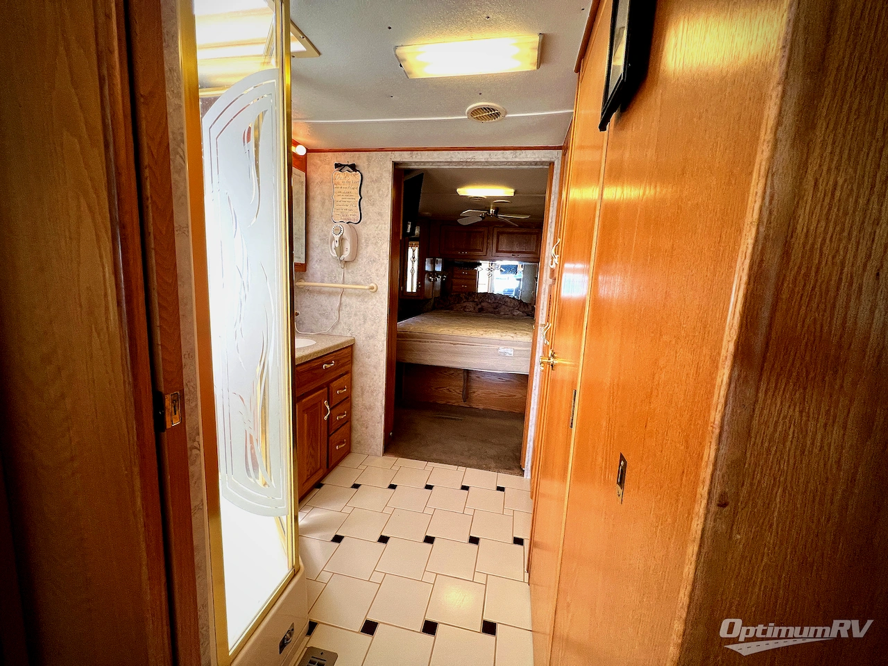 2003 Newmar Dutch Star 3893 Photo 16