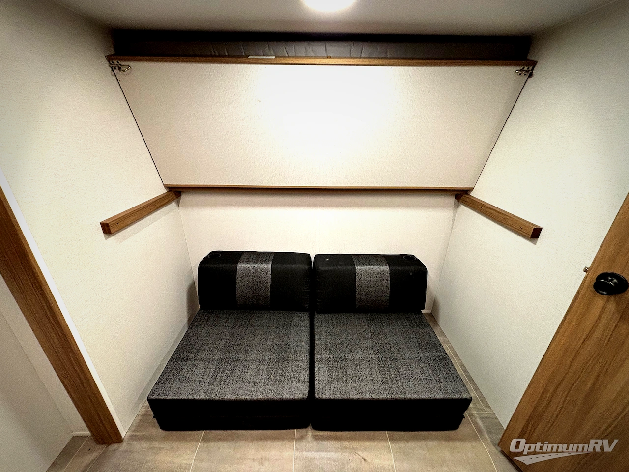 2025 Heartland Corterra 33.3BH Photo 18