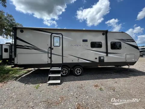 2022 Starcraft Super Lite 241BH RV Photo 2