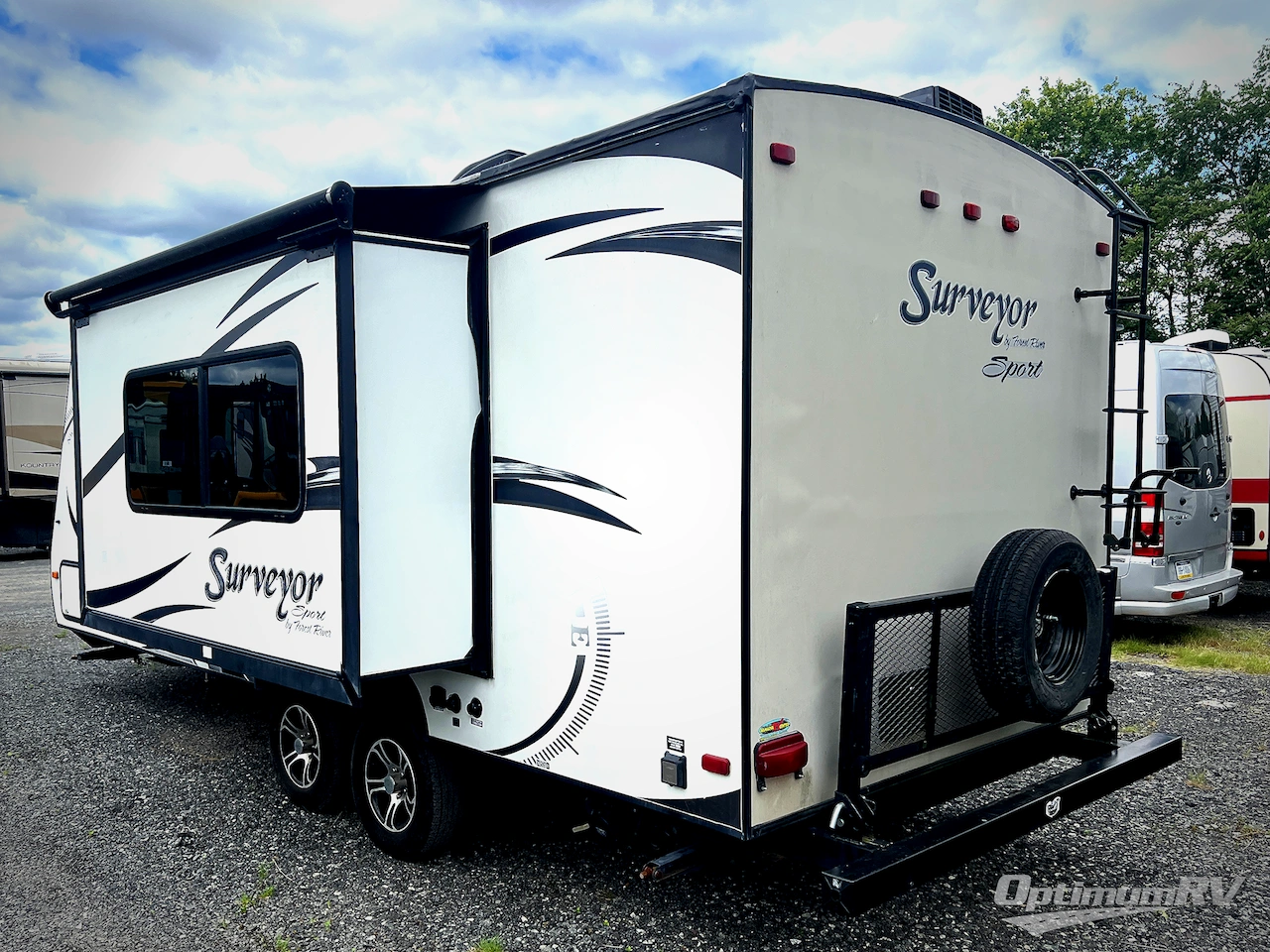 2014 Forest River Surveyor Sport SP 220RBS Photo 3
