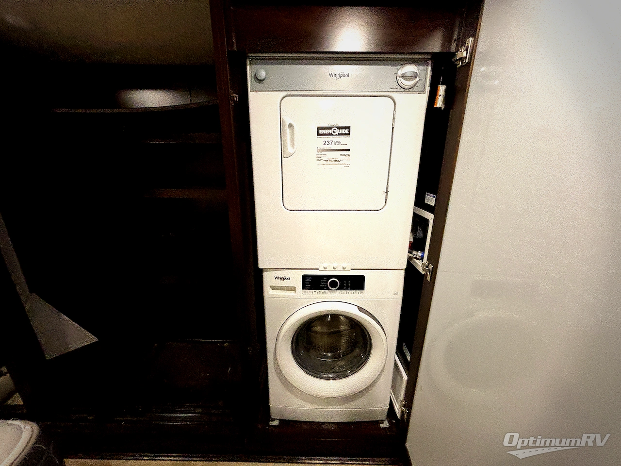 2020 Palomino Columbus F329DV Photo 11