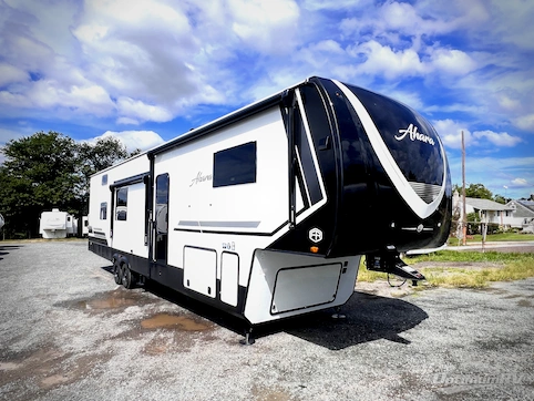New 2027 East To West Ahara 385DS Featured Photo