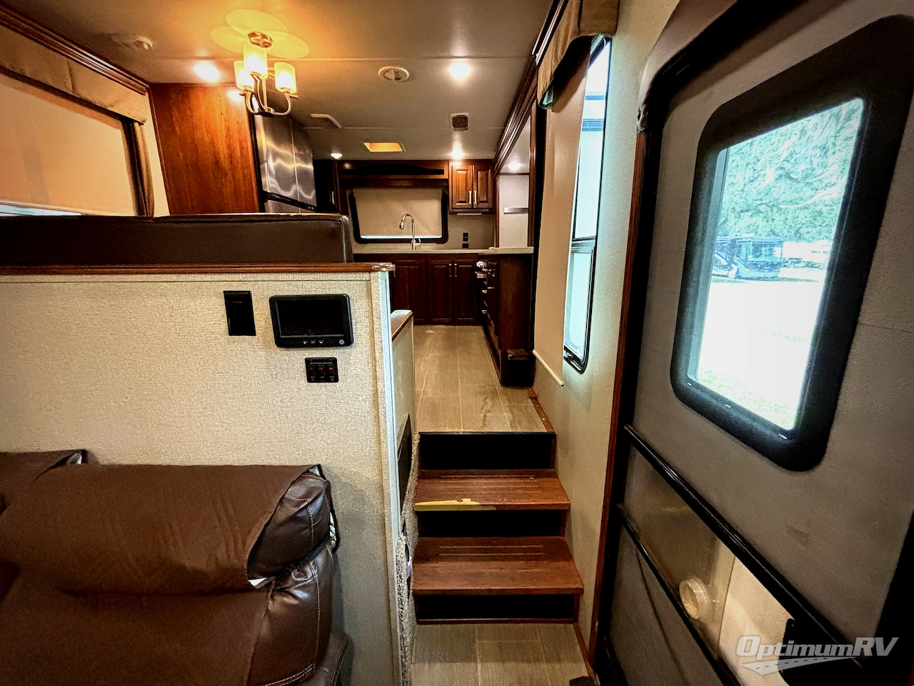 2019 Keystone alpine 3800FK Photo 4