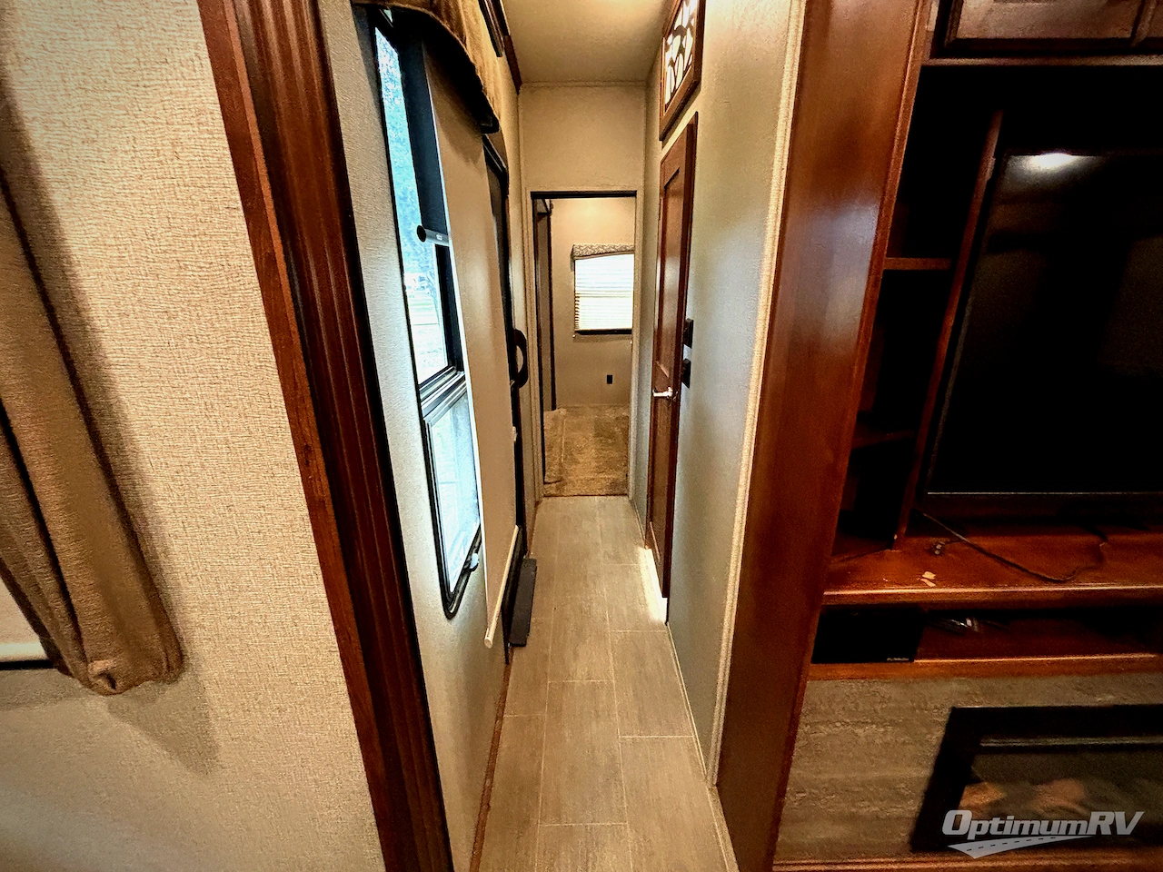 2019 Keystone alpine 3800FK Photo 16