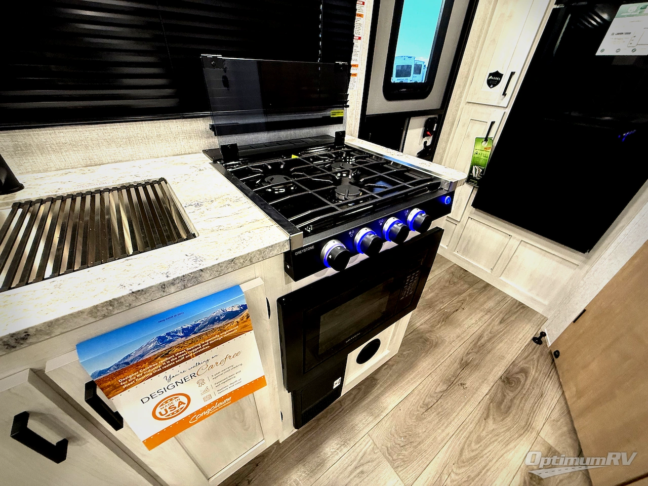 2026 East To West Longitude 185RB Photo 13