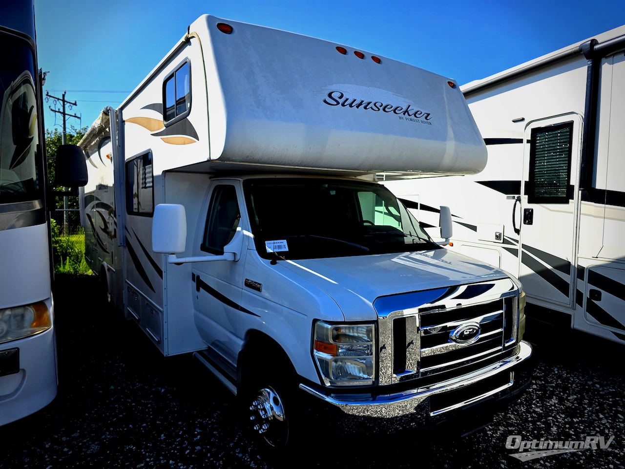2012 Forest River Sunseeker 2860DS Photo 1