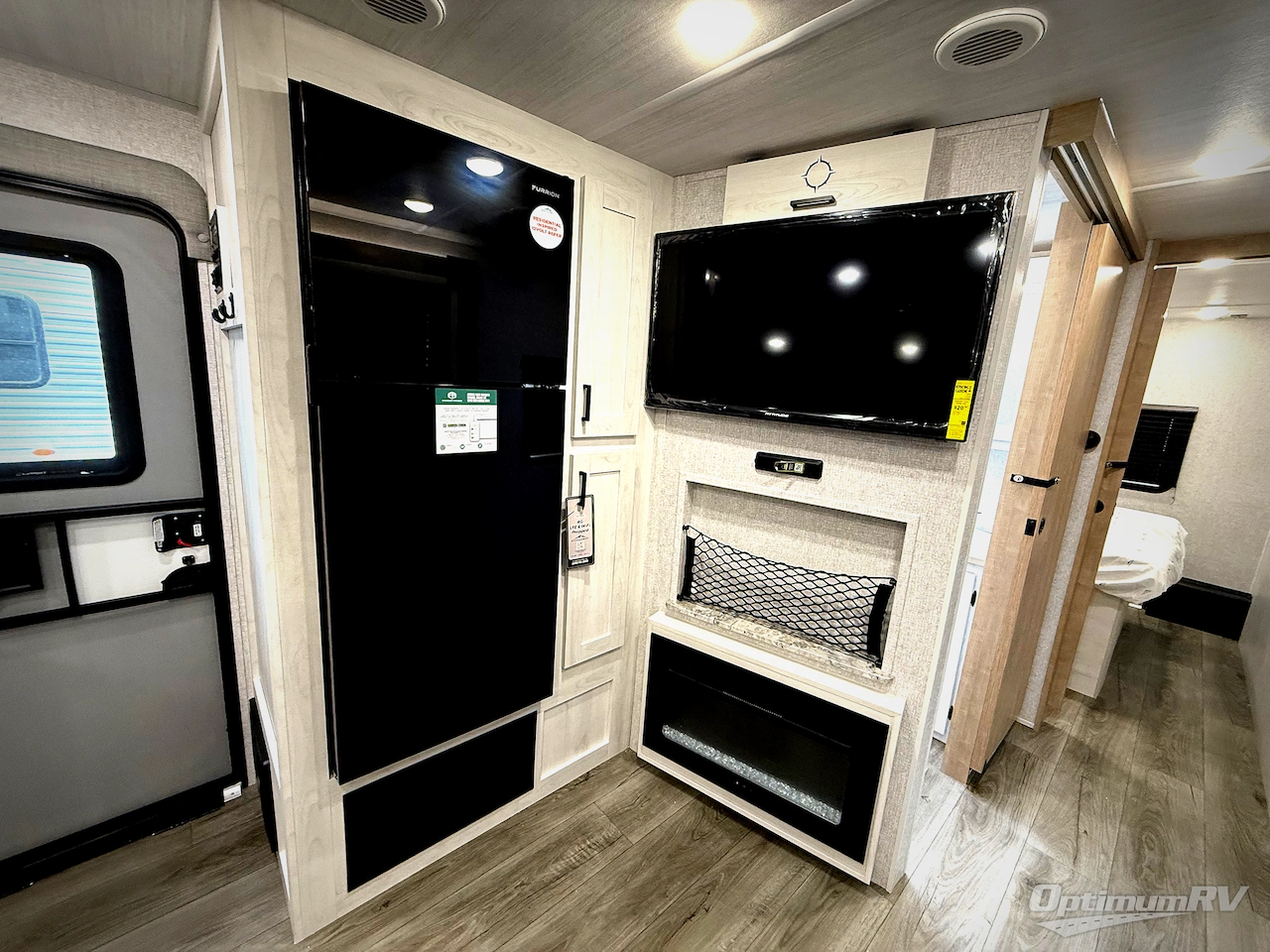 2026 East To West Longitude 230FK Photo 8