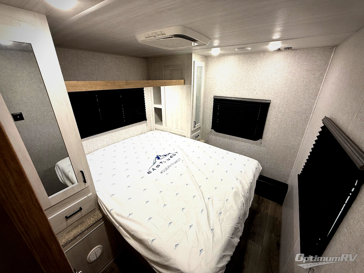 2026 East To West Longitude 230FK Photo 12