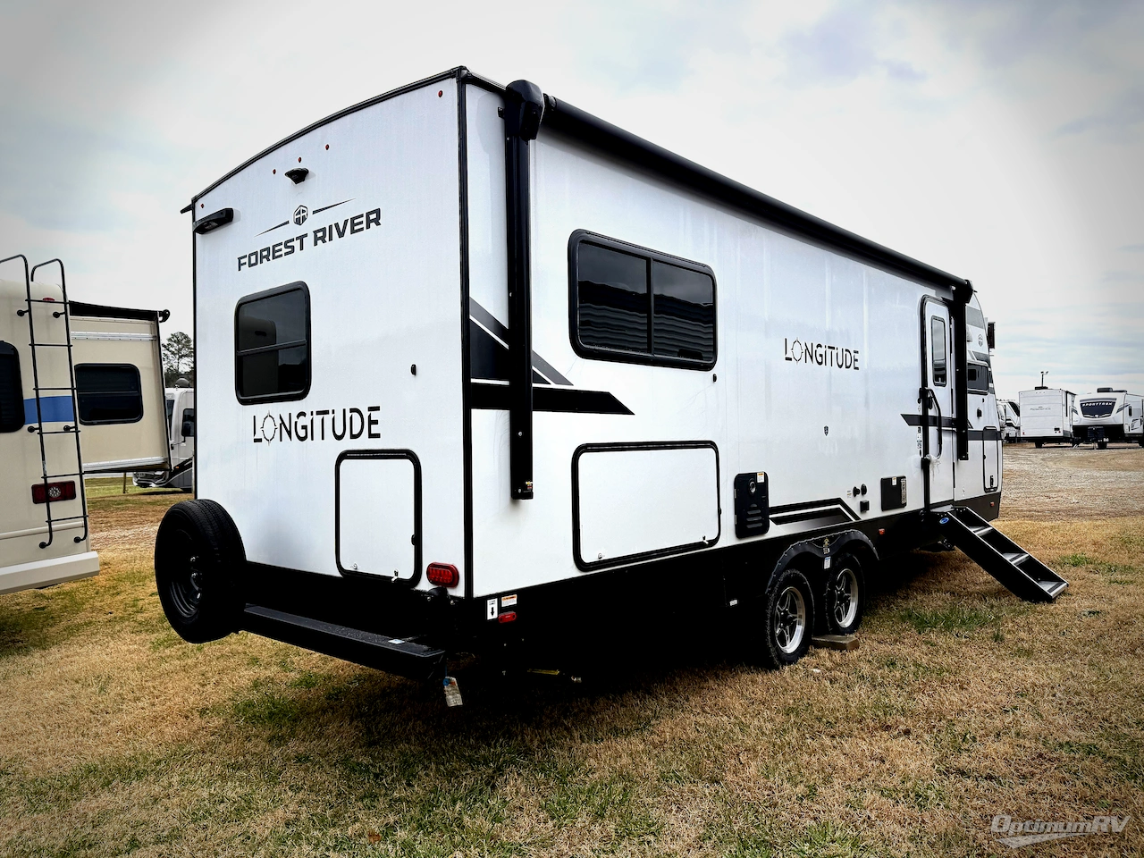 2026 East To West Longitude 230FK Photo 17