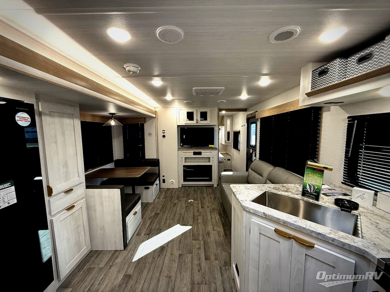 2026 East To West Longitude 285BH Photo 5