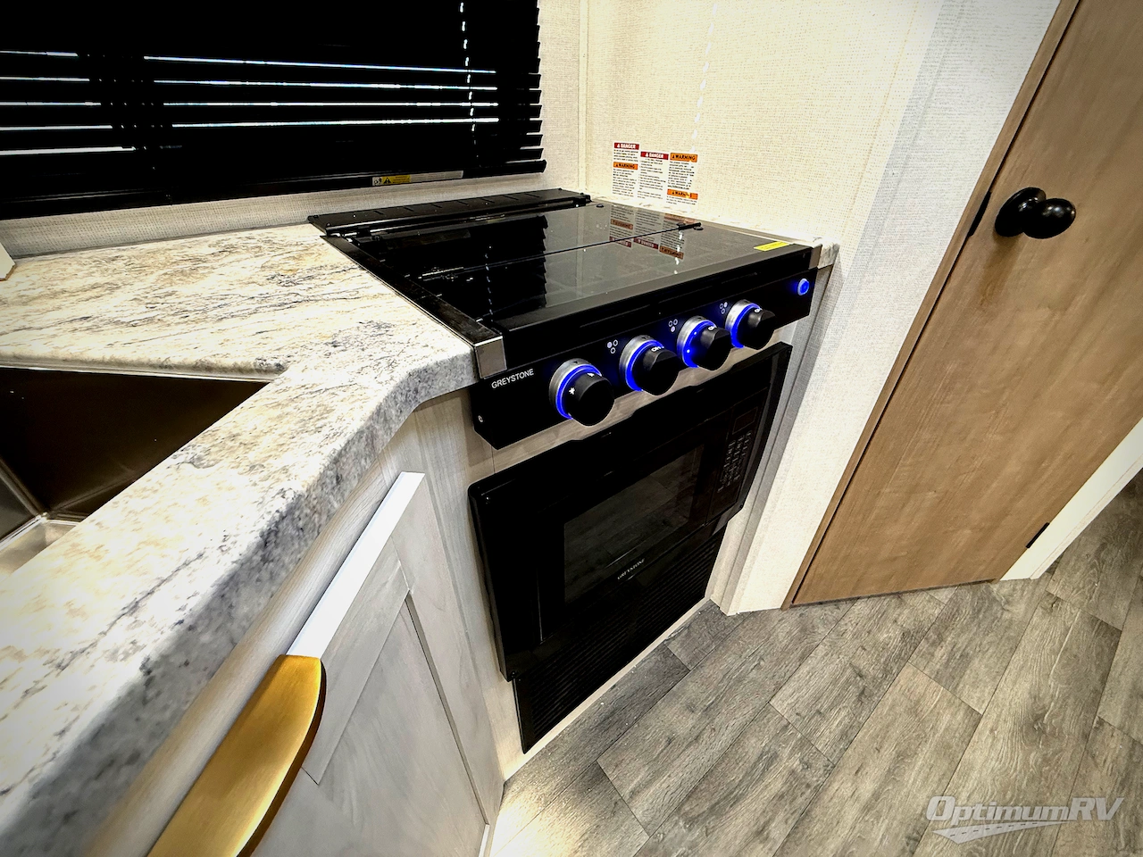 2026 East To West Longitude 285BH Photo 17