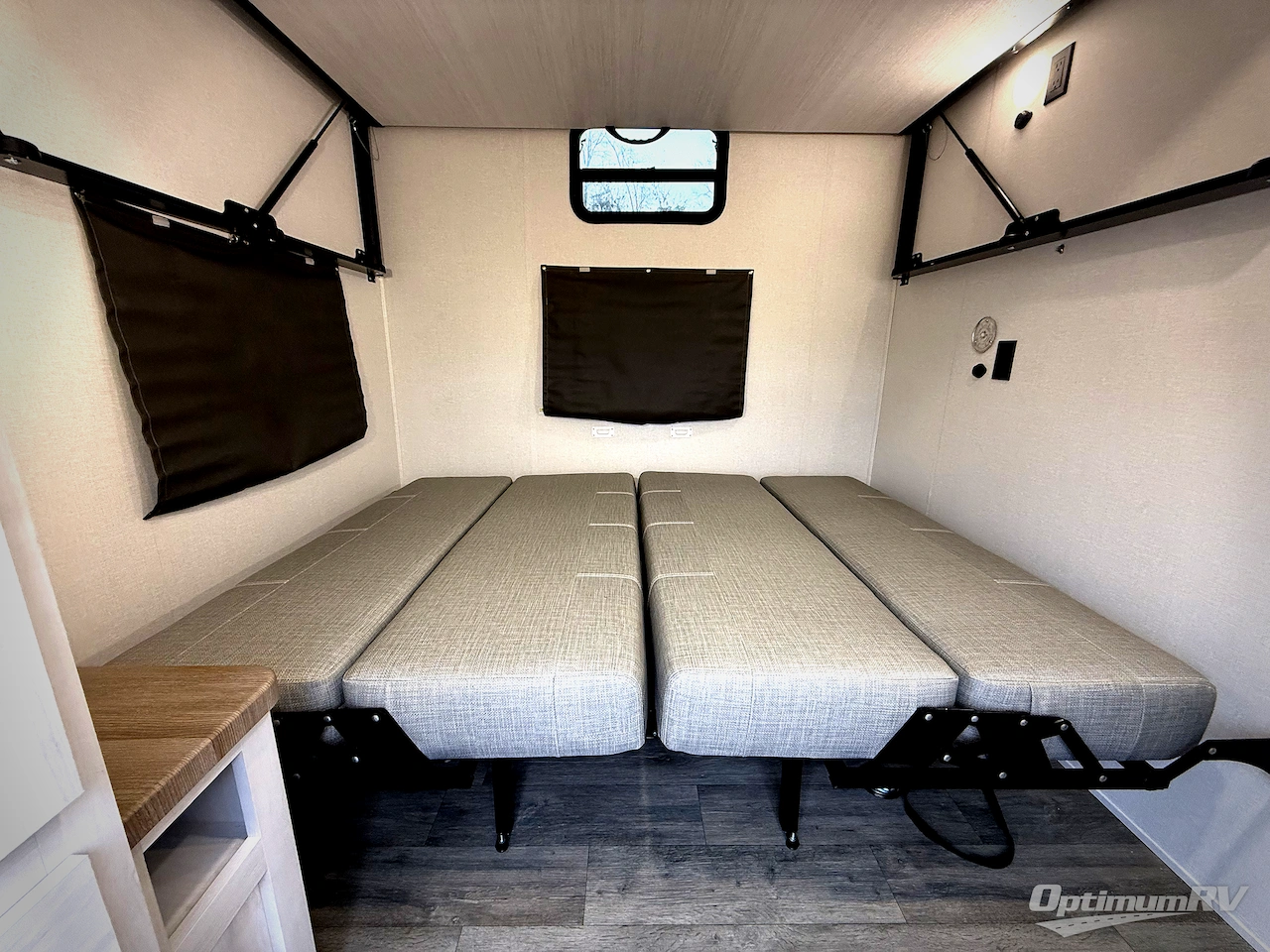 2026 East To West Longitude 319BH Photo 10