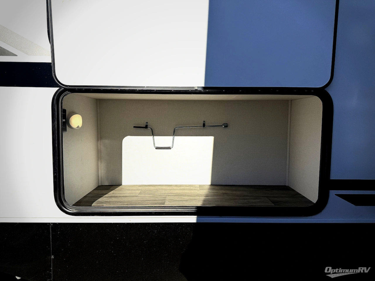 2026 East To West Longitude 255BH Photo 27