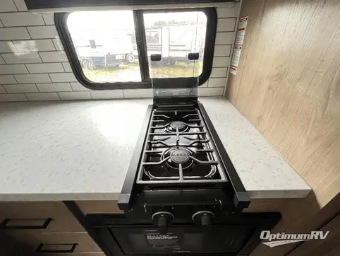 2024 Ember E-Series 22ETS RV Photo 4
