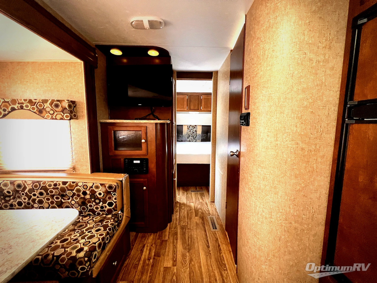 2015 Venture SportTrek 270VRL Photo 13
