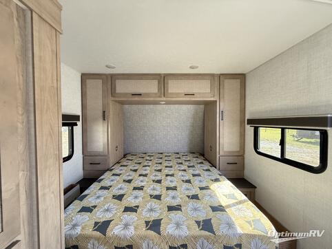2025 Ember E-Series 21RKE RV Photo 2