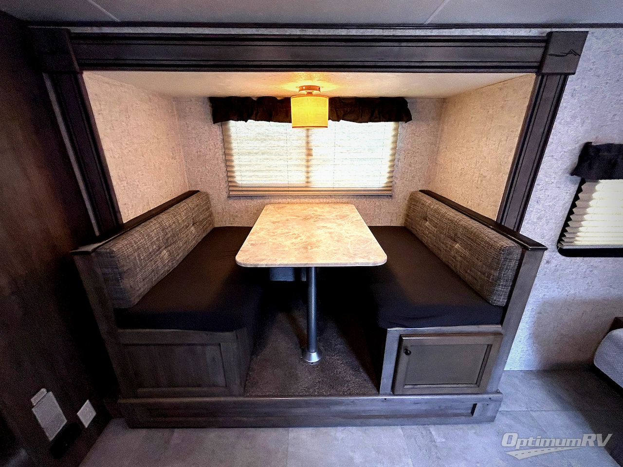 2019 Coachmen Apex Nano 191RBS Photo 10