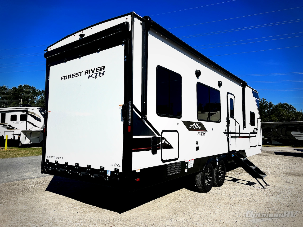 2026 East To West Alta 2870KTH Photo 3