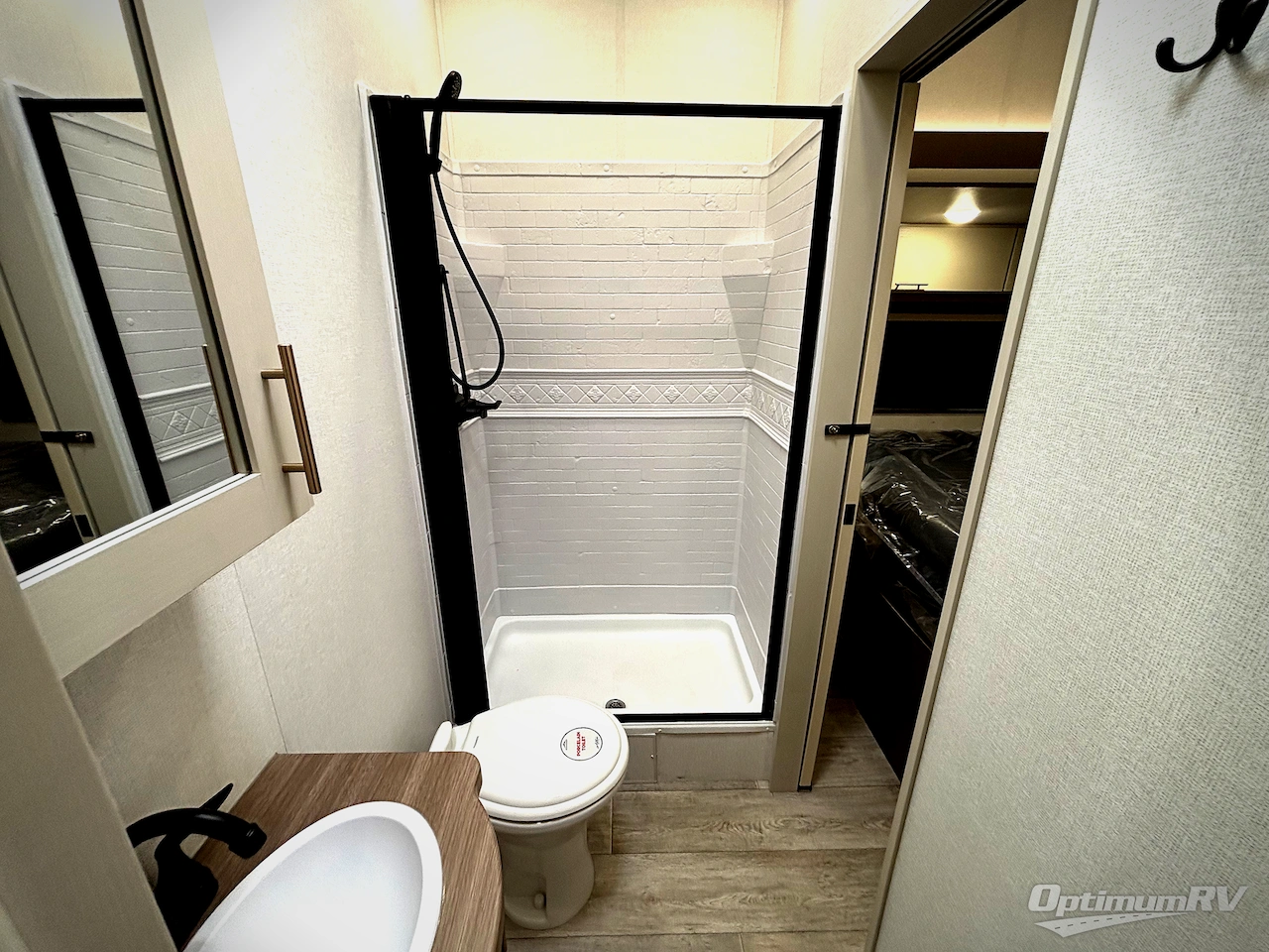 2026 East To West Alta 2870KTH Photo 11