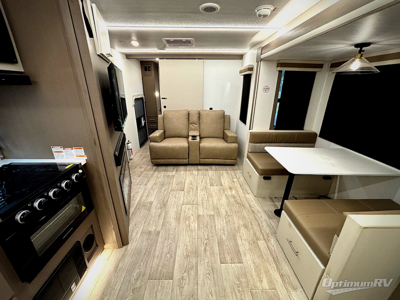 2026 East To West Alta 3010KBH Photo 4