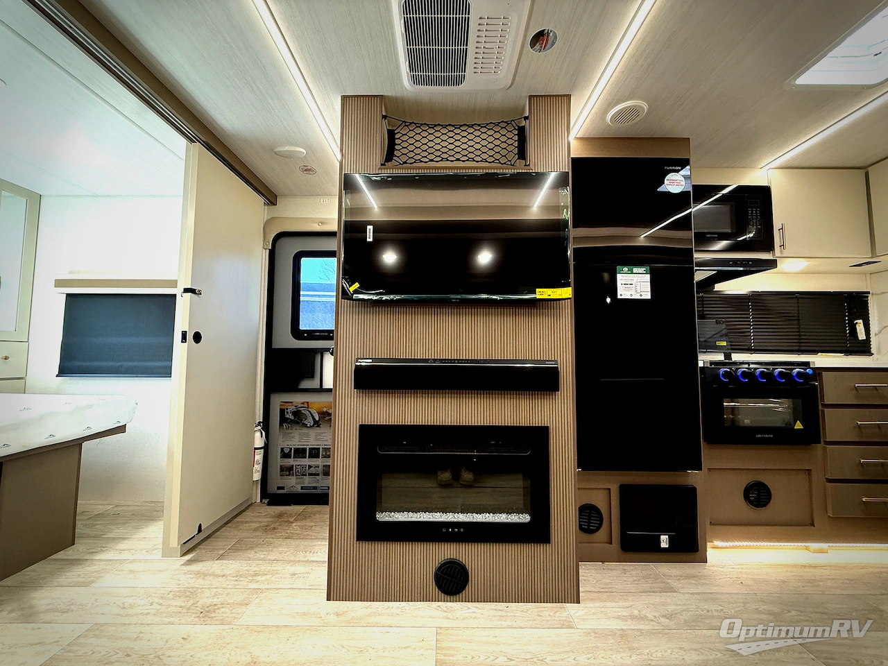 2026 East To West Alta 3150KBH Photo 13