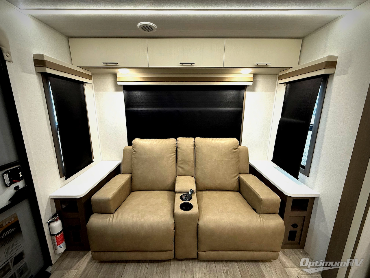 2026 East To West Alta 2850KRL Photo 6