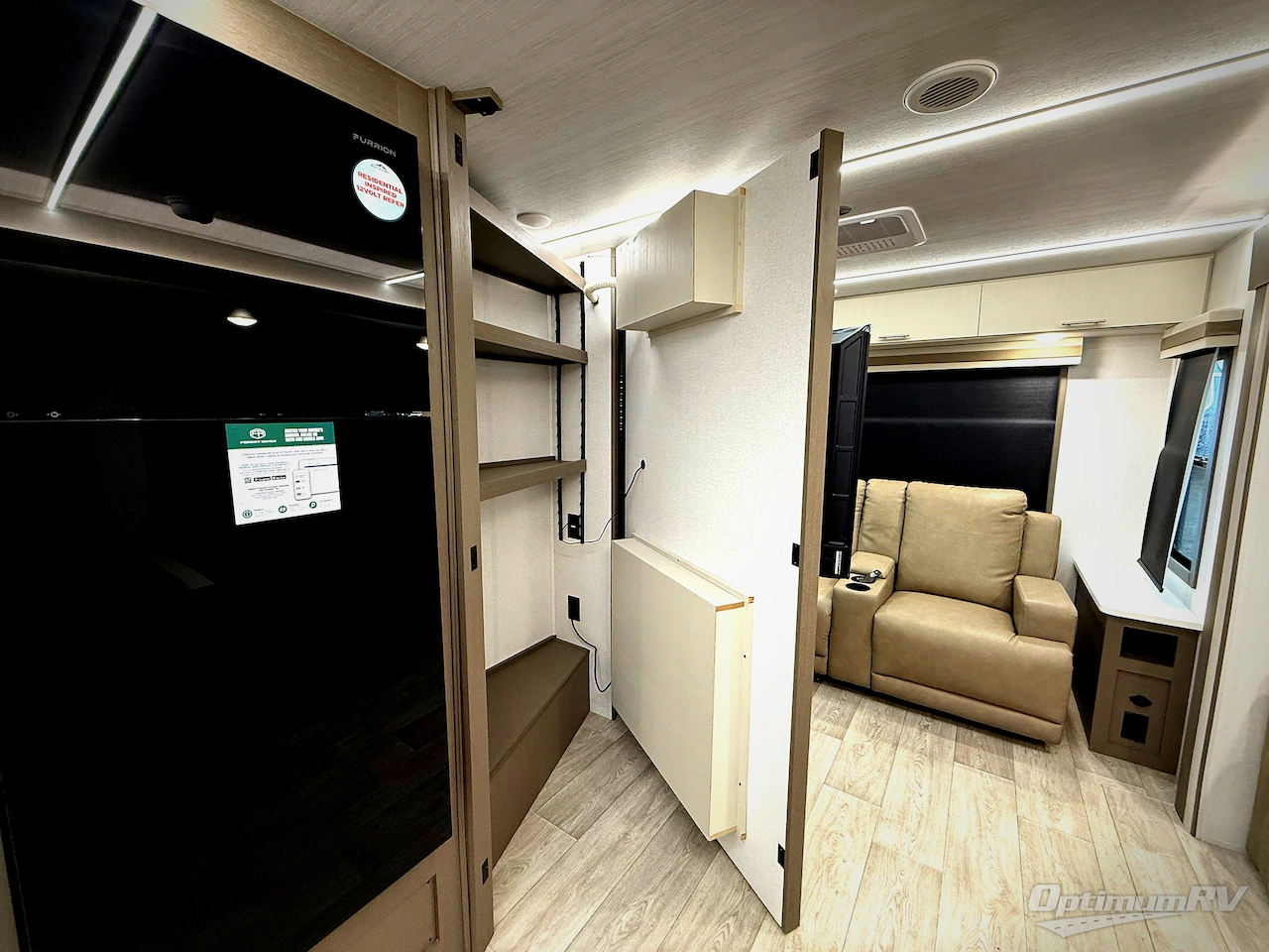 2026 East To West Alta 2850KRL Photo 9