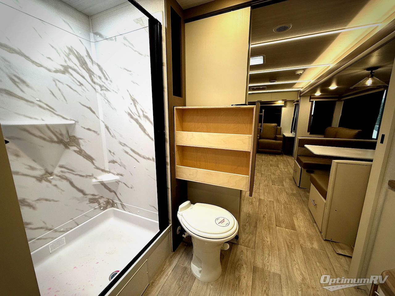 2026 East To West Alta 2850KRL Photo 20