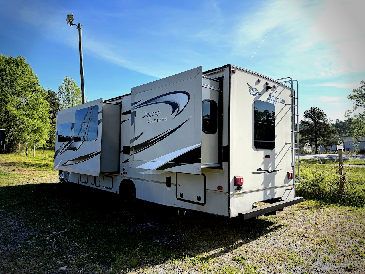 2015 Jayco Greyhawk 29MV Photo 3